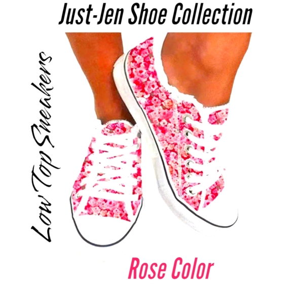 Shoes - NWT!! Gorgeous Women's Rose 🌹 Floral Print Canvas Comfort Low Top Sneakers 💖
